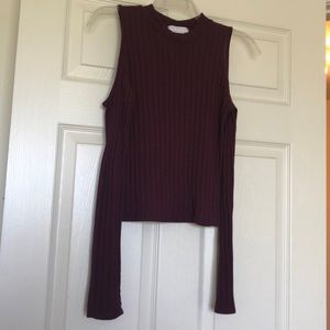 KENDALL AND KYLIE cropped sweater size M!